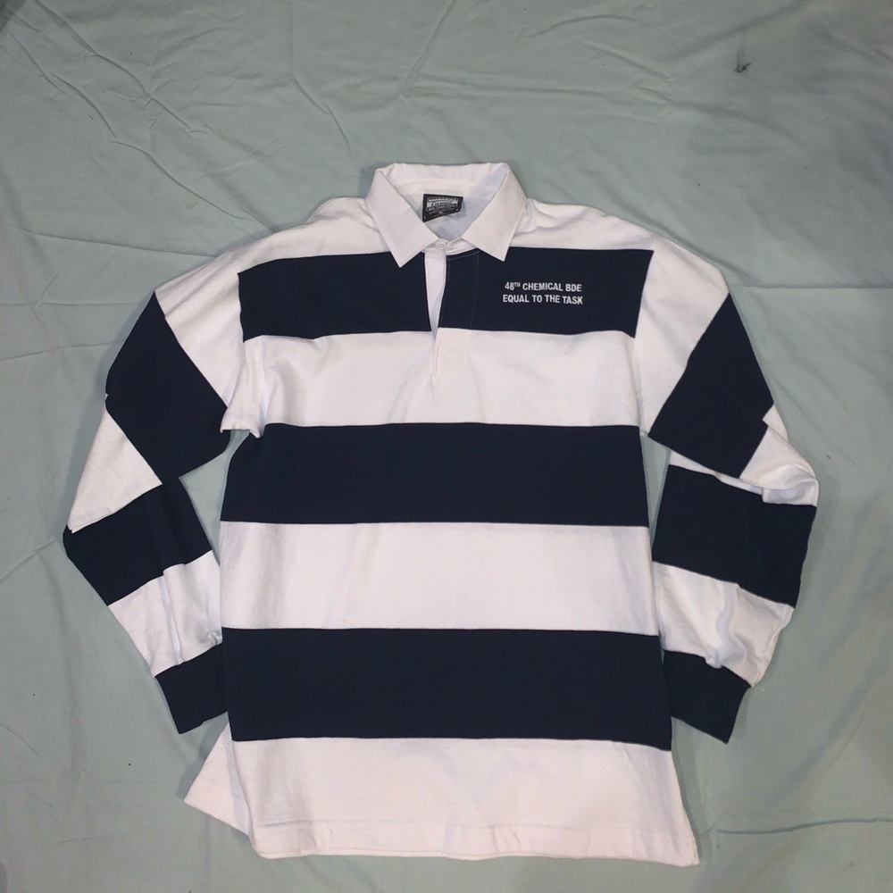 Striped collar long sleeve shirt